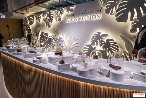 café maxime frédéric at louis vuitton|louis vuitton cafe menu.